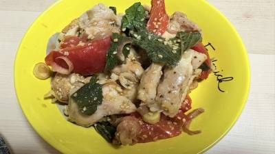 鶏とたっぷり薬味のトマト甘酢