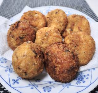 きのこクリームコロッケ