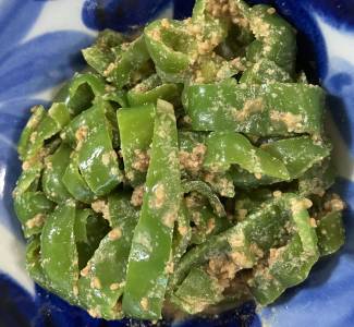 ピーマンのごまあえ