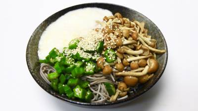 オクラとろろなめこそば