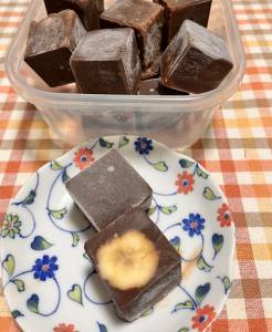 バナナココアミルクアイスキャンデー