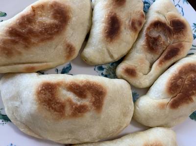 なんでも包めるピザ