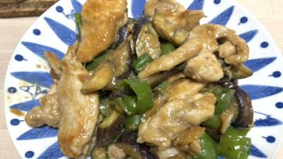 鶏肉となすのスタミナ炒め
