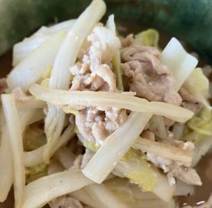 白菜と豚肉のオイスターソース炒め