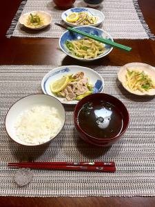 じゃがいもとピーマンのザーサイ炒め