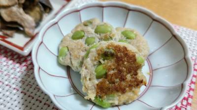 枝豆と鶏ひき肉の寄せ焼き