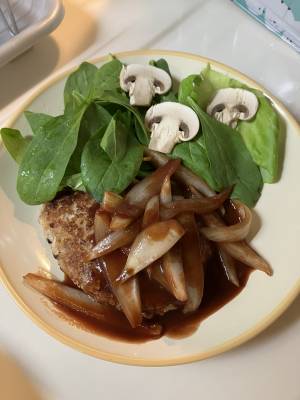 豆腐のポークハンバーグ