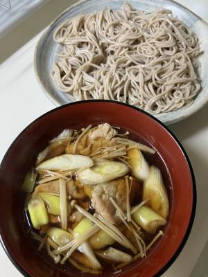 豚肉とえのきのつけそば