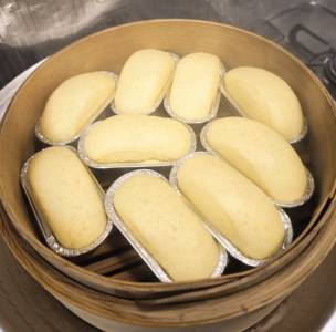 しょうゆ風味の蒸しパン