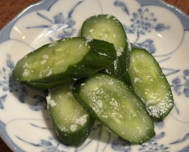 きゅうりとトマトの即席漬け