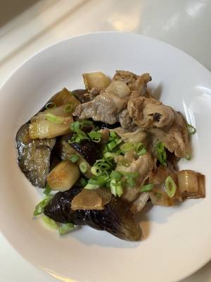 なすと豚肉のオイスターソース煮