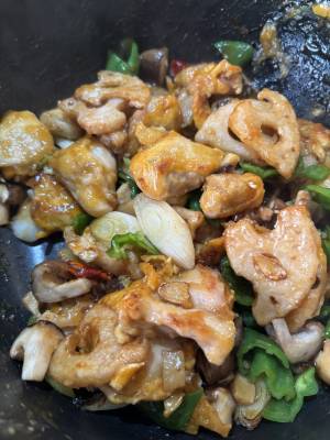 れんこんと鶏肉のピリ辛炒め