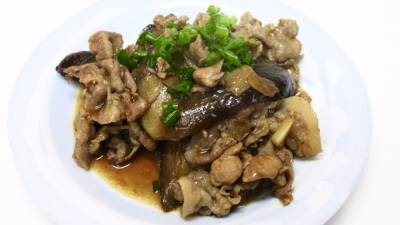 なすと豚肉のオイスターソース煮