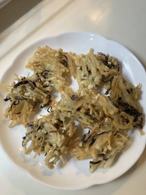 えのきと塩昆布のかき揚げ