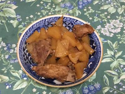 大根とスペアリブのピリ辛煮