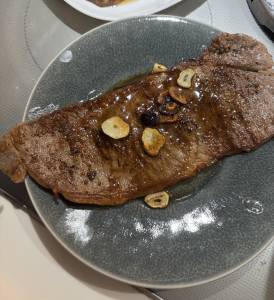 ガーリックステーキ