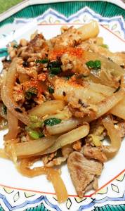 大根と豚肉の塩辛炒め