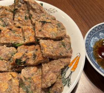 さば缶のチーズチヂミ