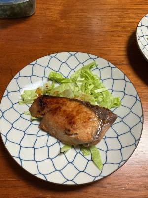 ぶりのピリ辛にんにくみそ漬け