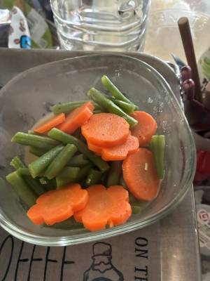 いんげんとにんじんのバター煮