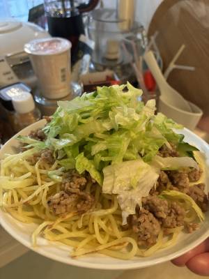 ジャージャー麺