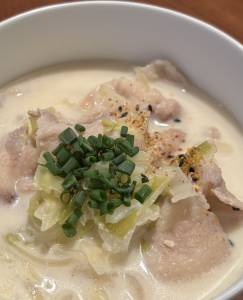 キャベツのミルク豚汁