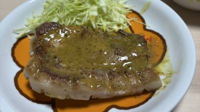 ポークソテー 粒マスタードソース