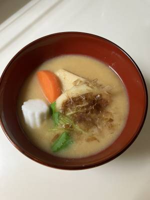 京風白みそ雑煮