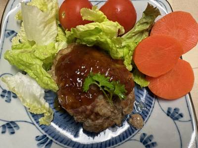 チーズ イン ハンバーグ