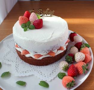 極上！ショートケーキ