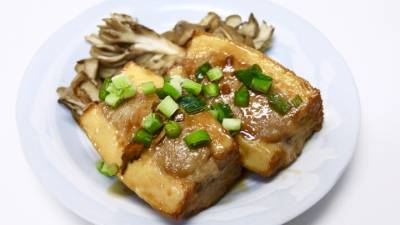 厚揚げの肉詰め焼き