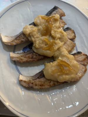 ぶりの白みそあんかけ