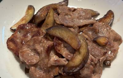 なすと豚肉の酢じょうゆ炒め