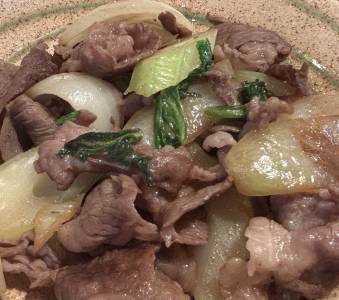 牛肉とセロリのしょうゆ炒め