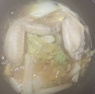 鶏手羽と白菜の鍋