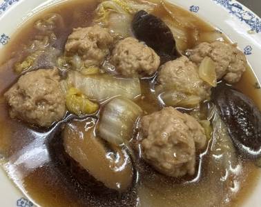 ねぎしょうが入り肉だんごの煮込み