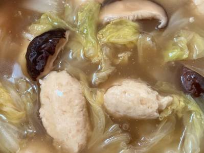 ねぎしょうが入り肉だんごの煮込み