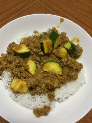 なすのキーマカレー
