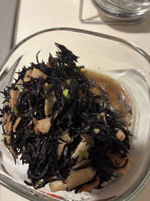 ひじきとベーコンのうま煮