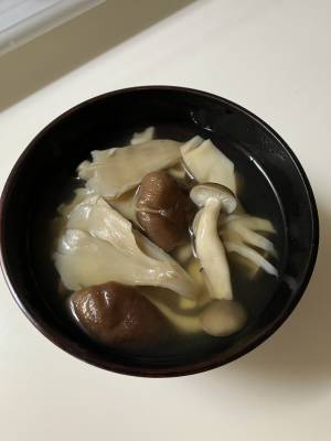 きのこの早うまスープ