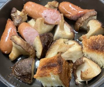 きのことソーセージのトースター焼き