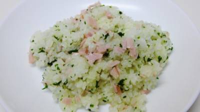 ハムとパセリのライスサラダ