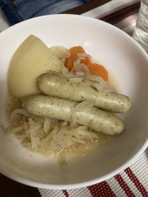 切り干し大根とソーセージのスープ煮