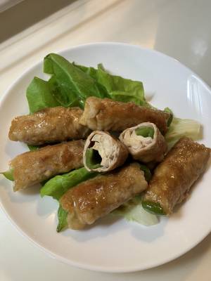 豆苗とエリンギの肉巻き