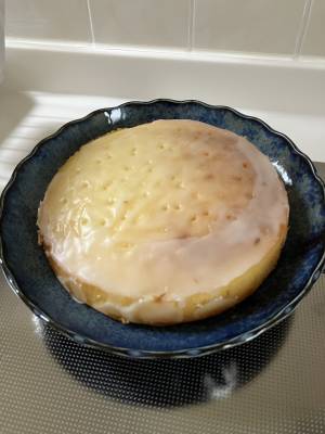 レモンドリズルケーキ