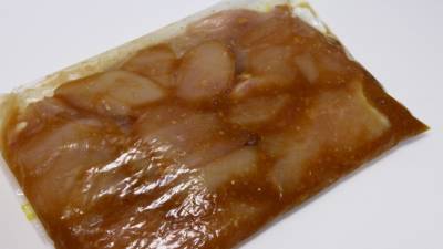 鶏むね肉のはちみつみそ漬け