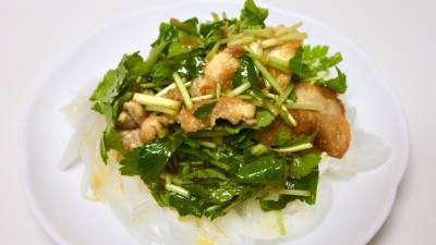 新たまと鶏肉の甘酢あえ