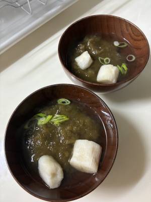 とろろ昆布の吸い物