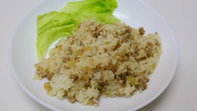 にんにく肉みそそぼろの混ぜごはん
