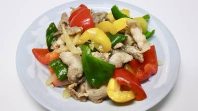 豚肉とカラフル野菜のレモンじょうゆ炒め